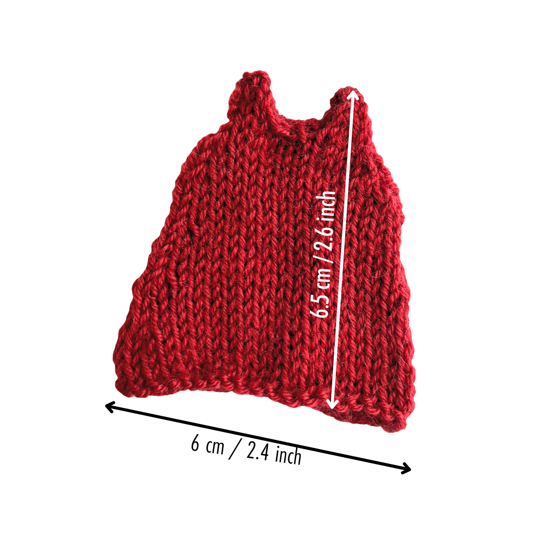 Mini Knitting Patterns for Sam and Julia's Outfits