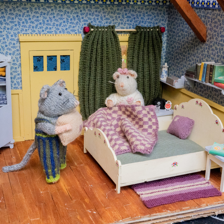 PRE-SALE! Het Muizenhuis Breiboek