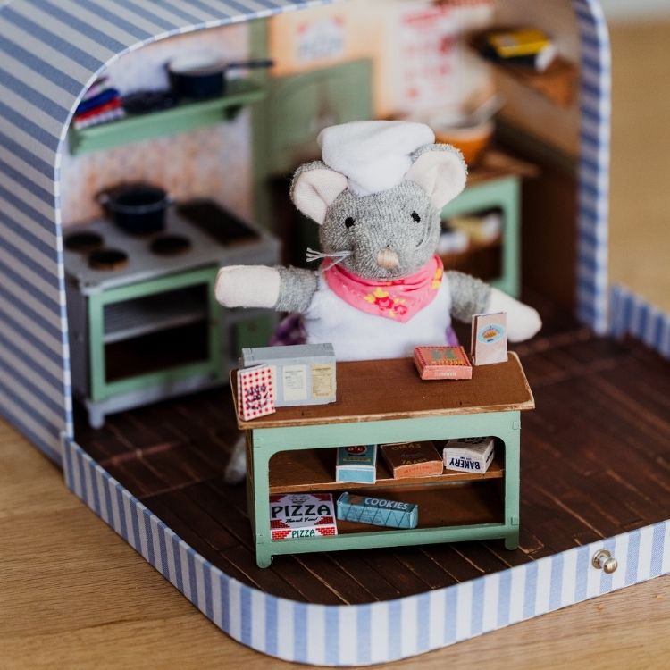 To Go + Plush Bundle  – Baker & Doctor